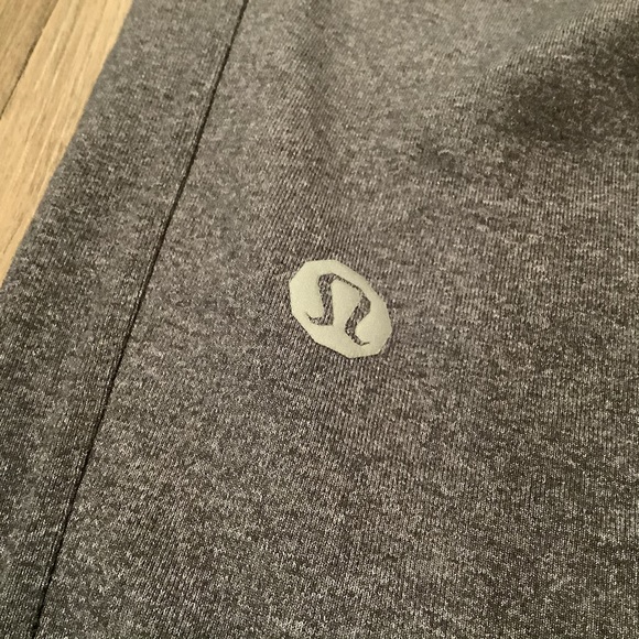 Lululemon Heathered Slate Kung Fu Pants XL - Picture 10 of 13